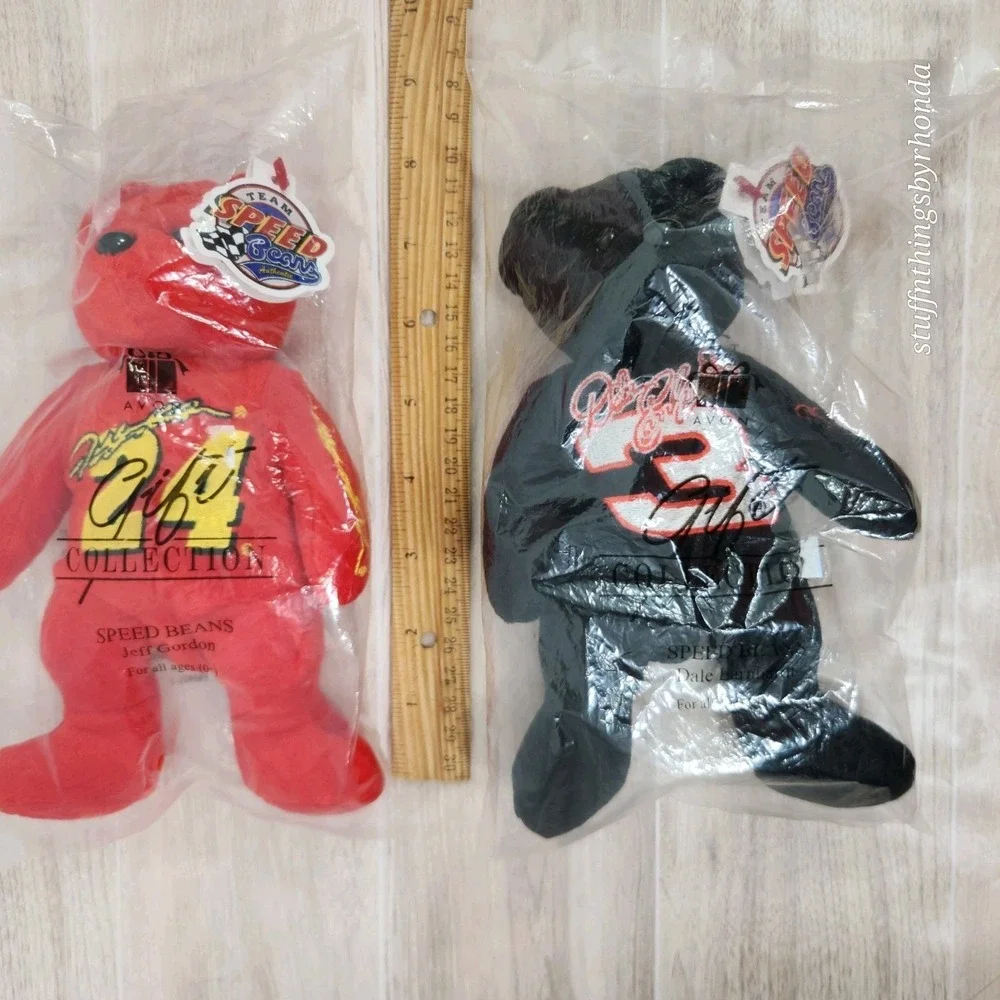 NASCAR By Avon 2002 Dale Earnhardt 3 & Jeff Gordon 24 Bears  New Unopened‎